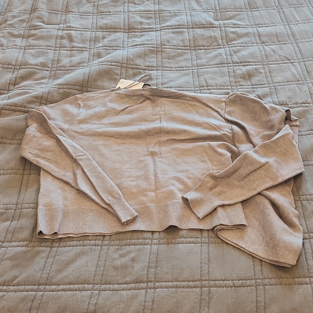 Zara Cropped Crew Neck Gray Sweater Size M, New With Tags! - Picture 7 of 9